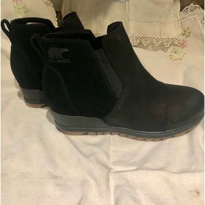 Sorel Leather Black Evie Bootie Women’s size 7